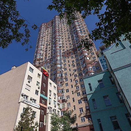 Apartment Elegant เคียฟ ภายนอก รูปภาพ